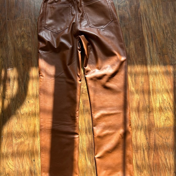 Abercrombie & Fitch Vegan Leather 90s Straight Pant - Brown - Picture 9 of 11